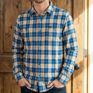Diamond Supply Co. Blue and Cream Plaid Flannel Button-Up Shirt Size Medium
